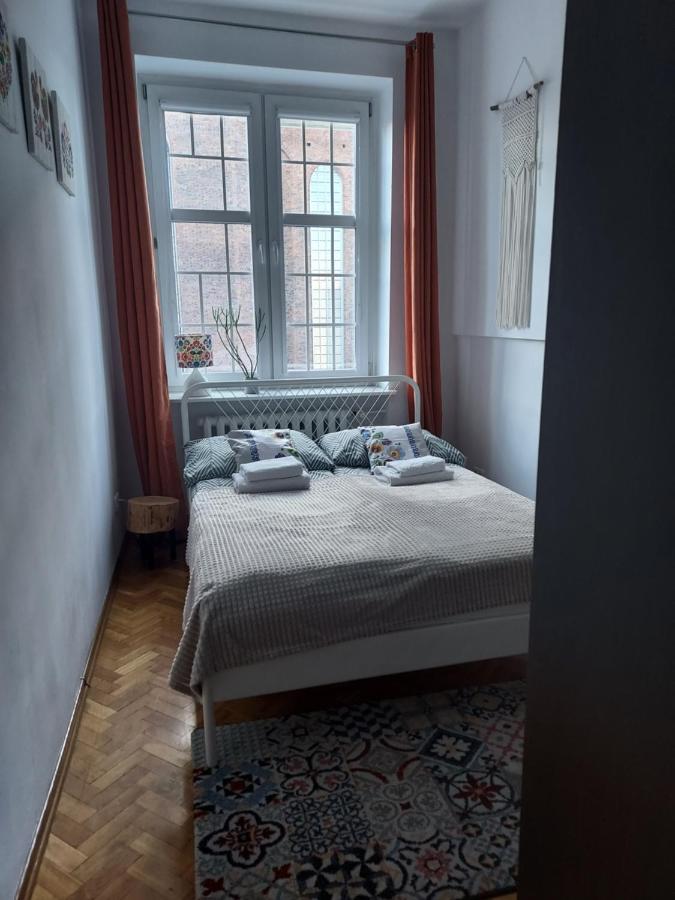 Apartament In Old Town - View Of Mariacki Church