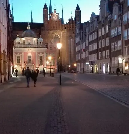 Apartment In Old Town - View Of Mariacki Church Gdansk Exterior photo
